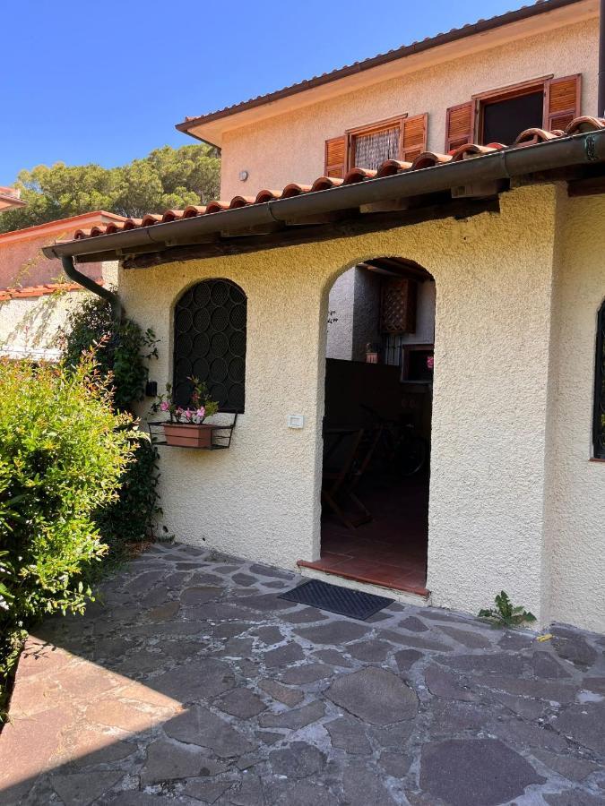 Apartamento La Casina Di Checco Marciana Marina  Exterior foto