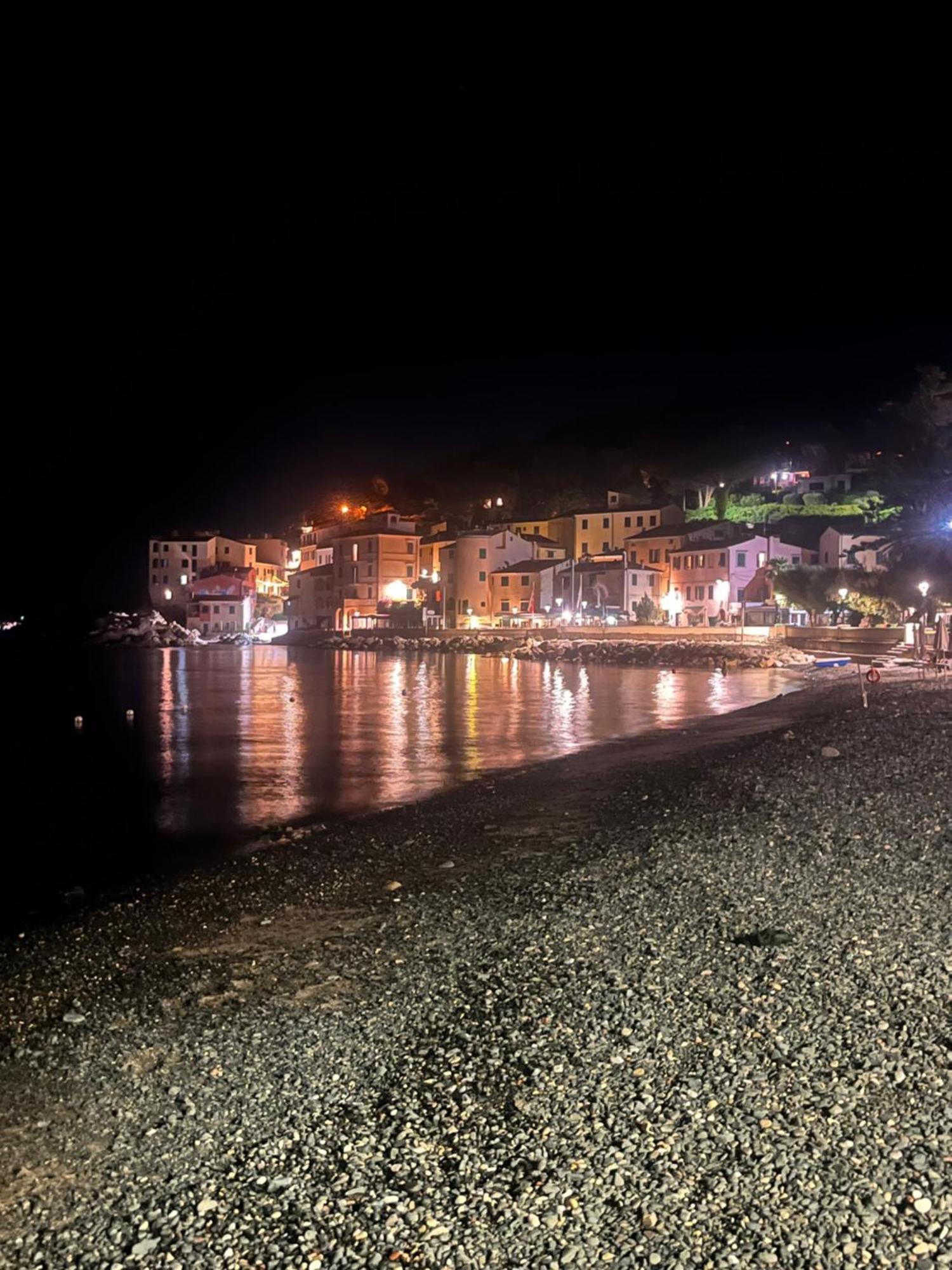 Apartamento La Casina Di Checco Marciana Marina  Exterior foto